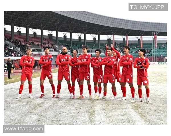 7月12号足球明星齐聚一堂共庆盛夏足球盛宴与精彩瞬间